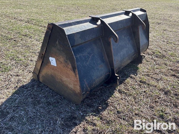 hla-2.2-cu.-yd.-bucket-image-7