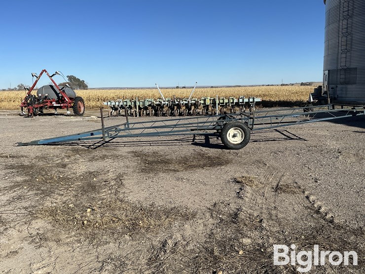 duo-lift-gated-pipe-trailer-image-8