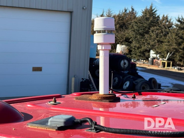 case-ih-patriot-4440-image-105