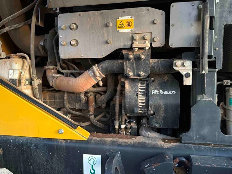 komatsu-wa270-image-17