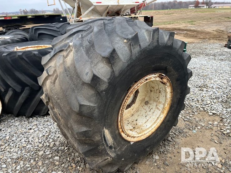 firestone-flotation-tires-(jn3482)-image-6