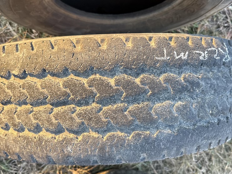 various-brand-tires-image-11