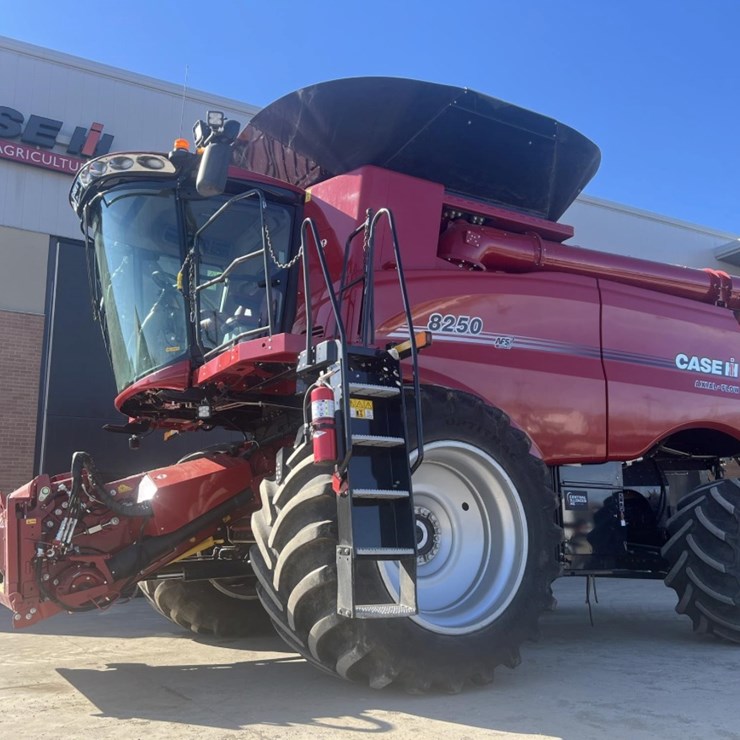 CASE IH 8250