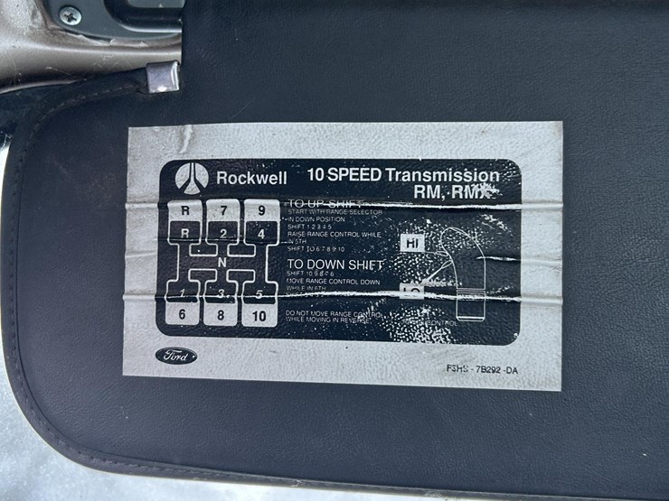 1994-ford-lta9000-image-31