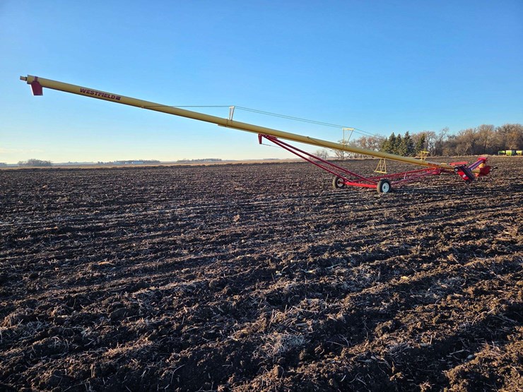 westfield-10”-x-83’-auger-with-swing-hopper,-16”-tires,-works-good,-used-fall-of-‘25-image-15