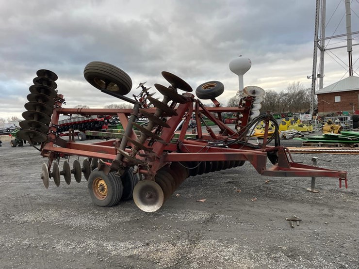 case-ih-490-image-11