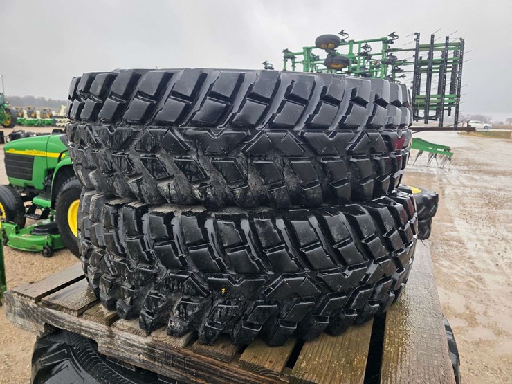 john-deere-5.5-image-11