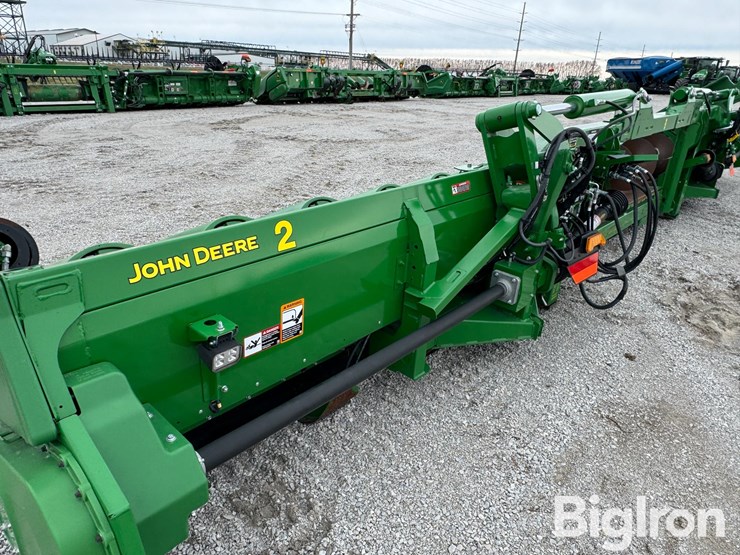 john-deere-c12f-image-18