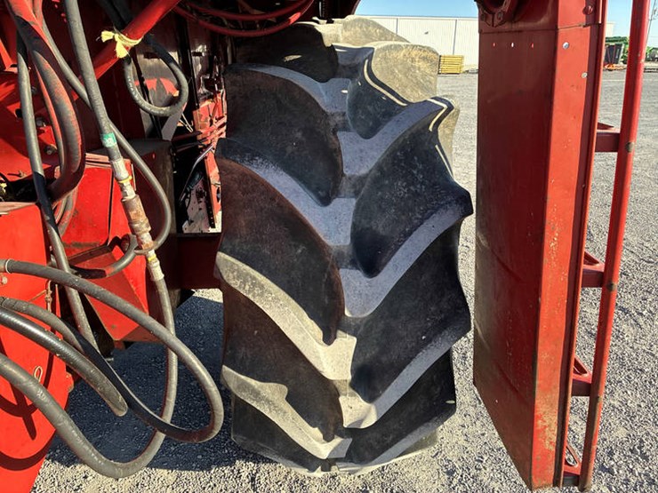 case-ih-1660-image-38