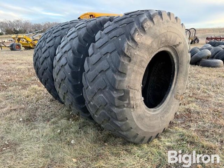 michelin-xtla-20.5-25-tires-image-7