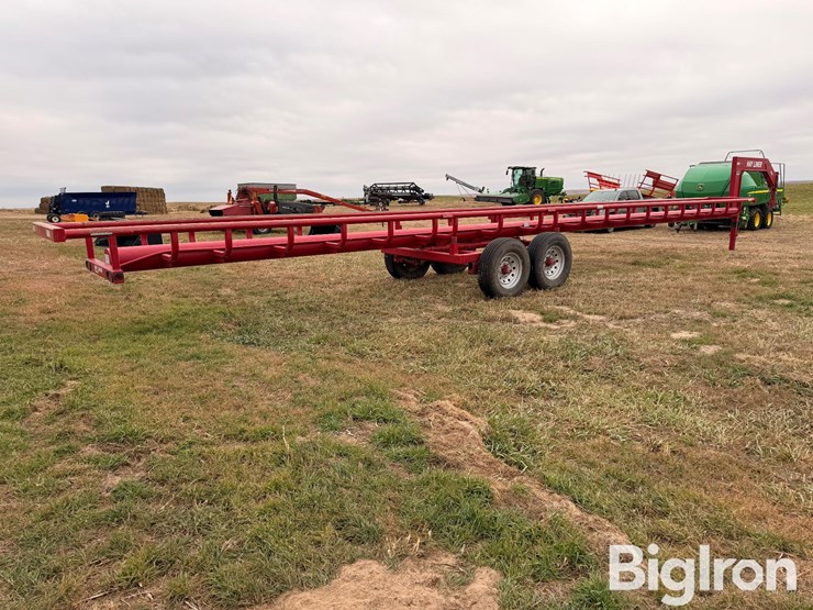 2023-hayliner-42gn-8-bale-dump-wagon-image-5