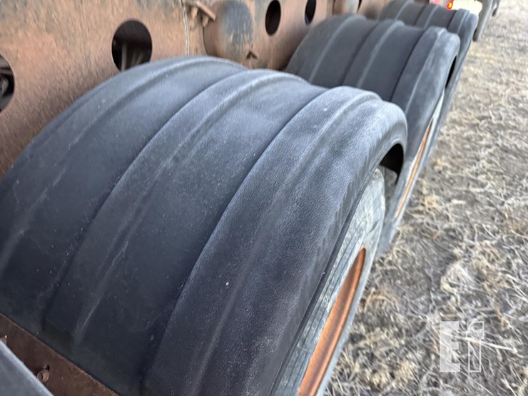 2011-sidump'r-side-dump-image-13