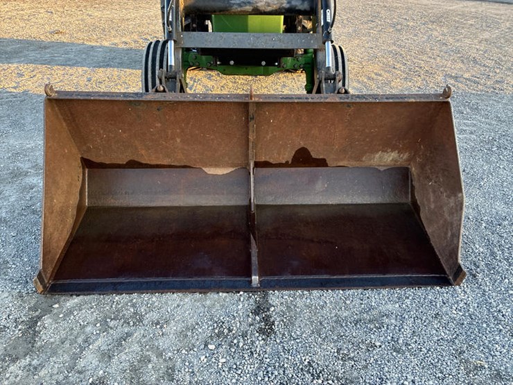 john-deere-2940-image-9