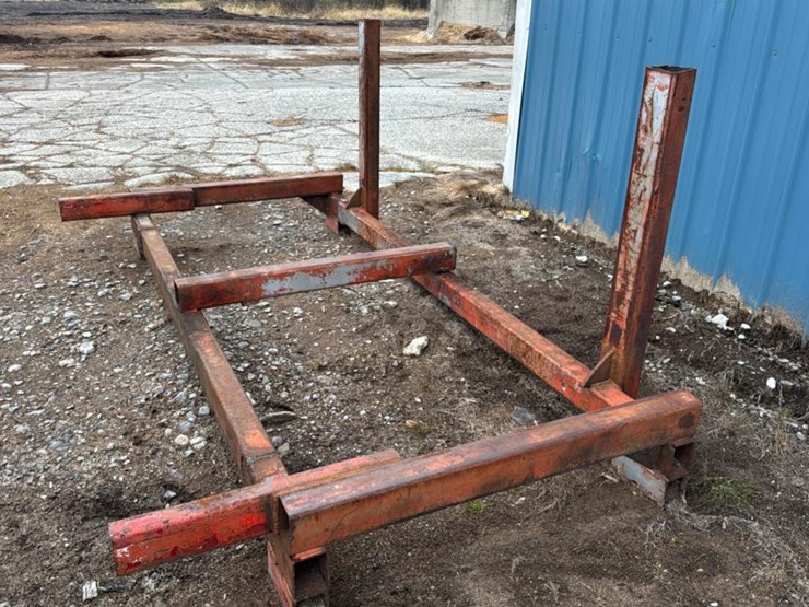 #115-•-stacking-racks-image-2