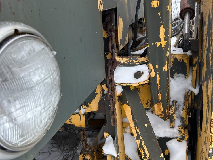 1981-oshkosh-green-snow-blower-image-25