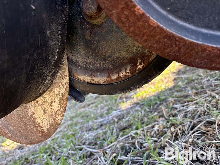 john-deere-1560-image-10