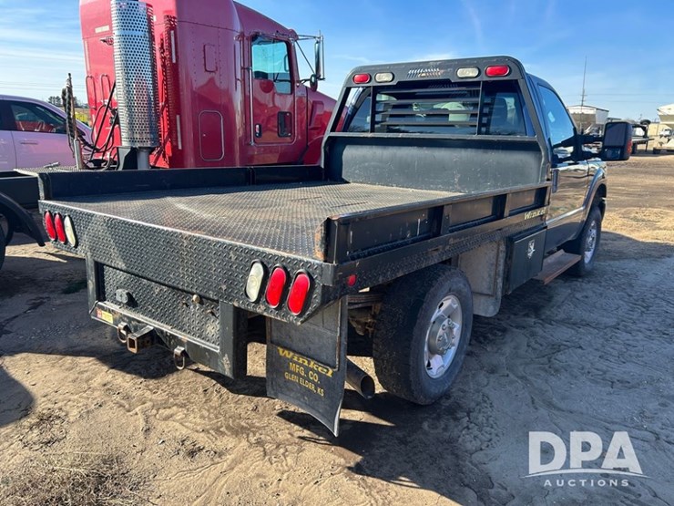 2011-ford-f250-image-8