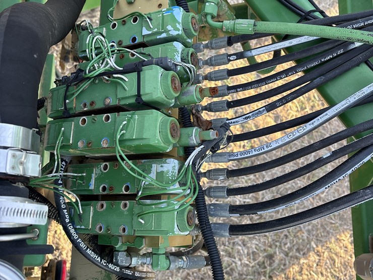 john-deere-4730-image-12