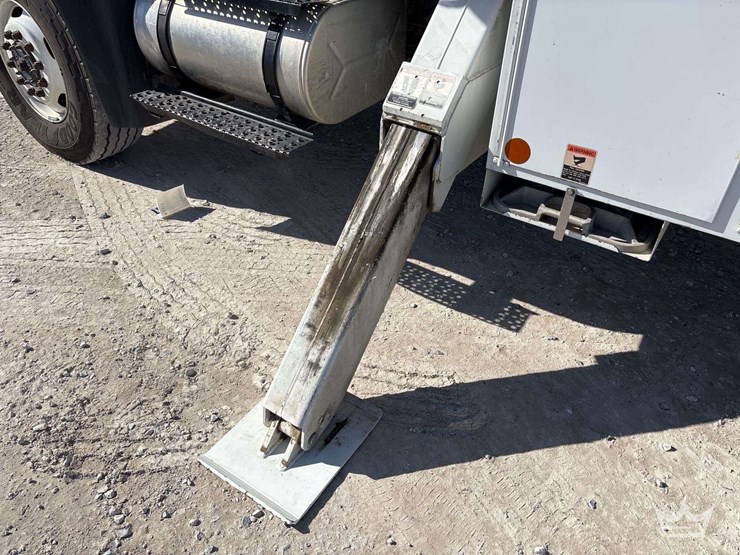 2013-international-workstar-7400-image-34