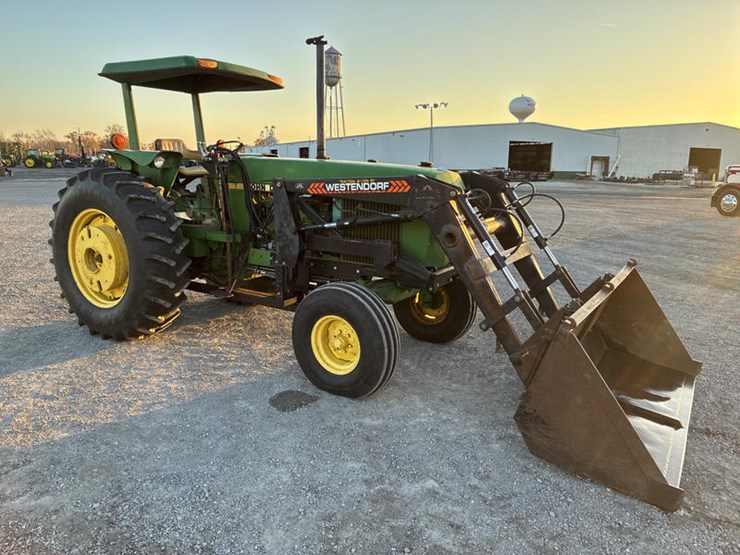 john-deere-2940-image-7