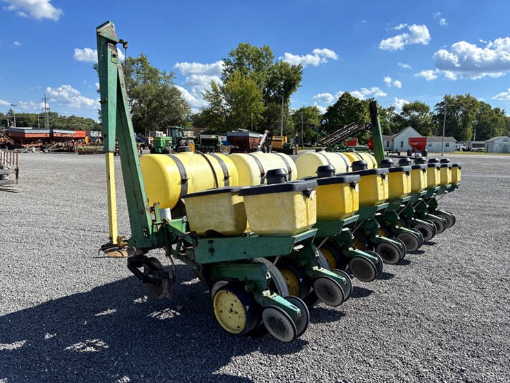 john-deere-7000-image-6