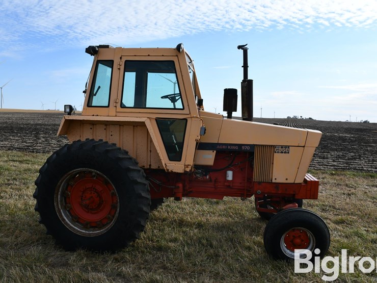 1970-case-970-2wd-tractor-image-4
