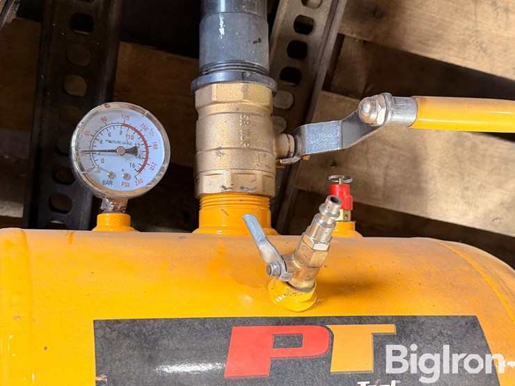 various-jacks-&-air-bubble-w/-hose-image-7