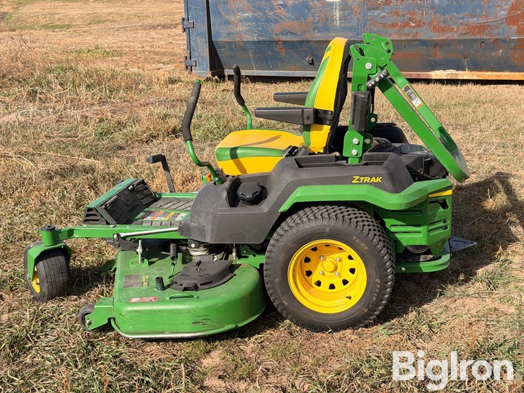 2023-john-deere-z530r-image-8