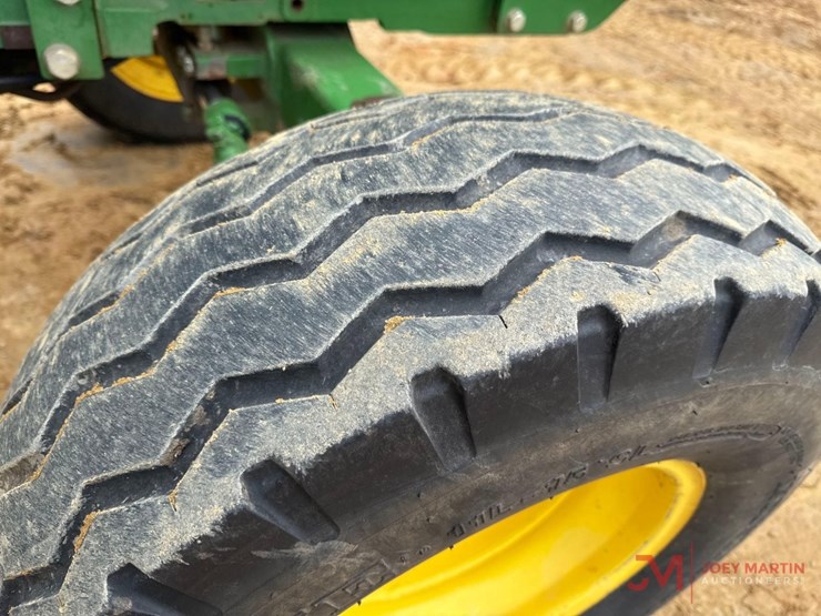 john-deere-5085m-image-10