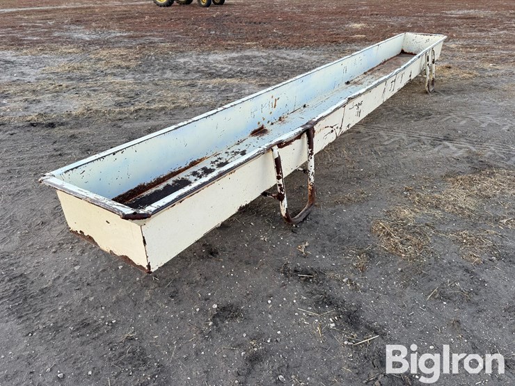 20’-steel-feed-bunk-image-3