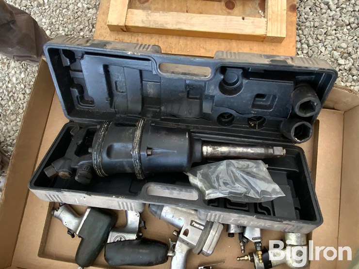 pallet-of-air-tools-&-tool-boxes-image-16