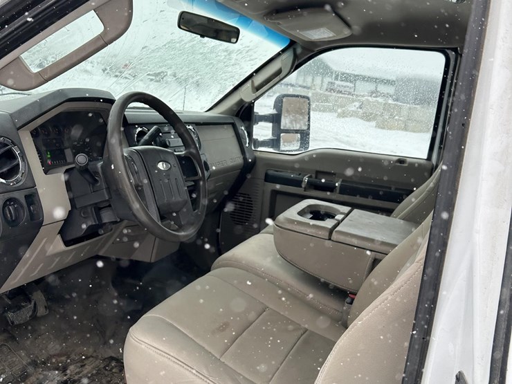 2008-ford-f350-xlt-image-8