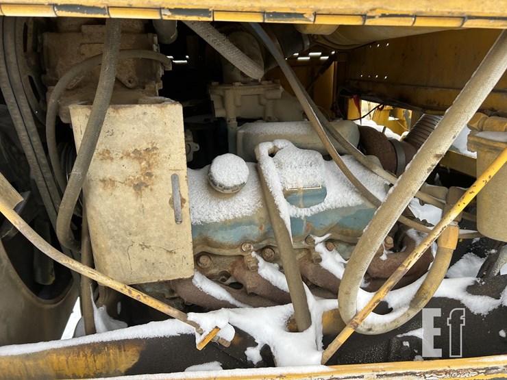 1981-oshkosh-green-snow-blower-image-38