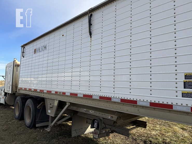 2014-wilson-grain-trailer-image-22