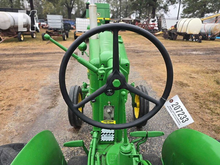 john-deere-m-image-11