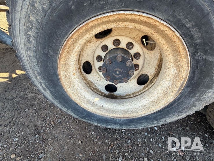 1997-volvo-f16-image-31