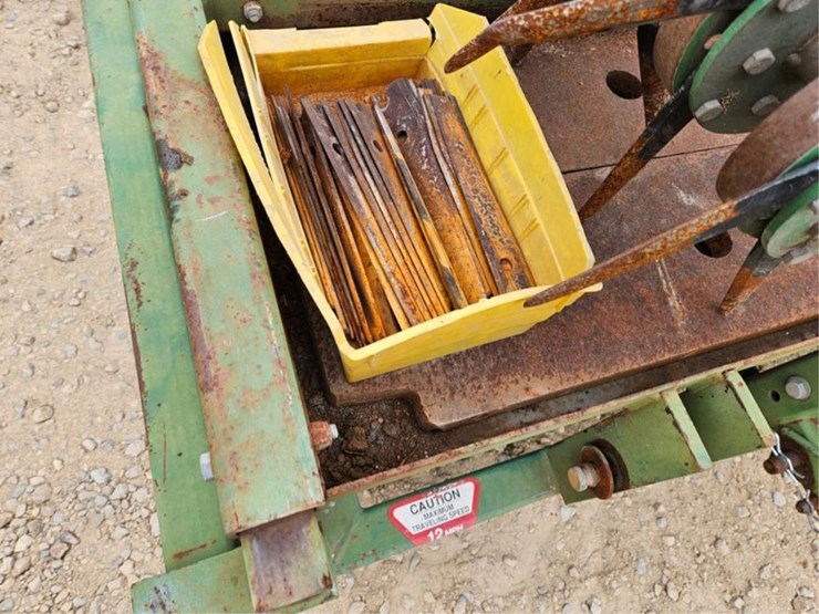 #3052-•-bannerman-multi-ject-3pt-or-pull-type-aerator-image-26