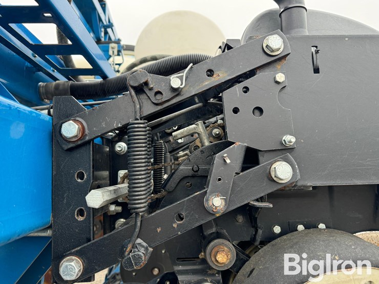 2012-kinze-3660-image-16