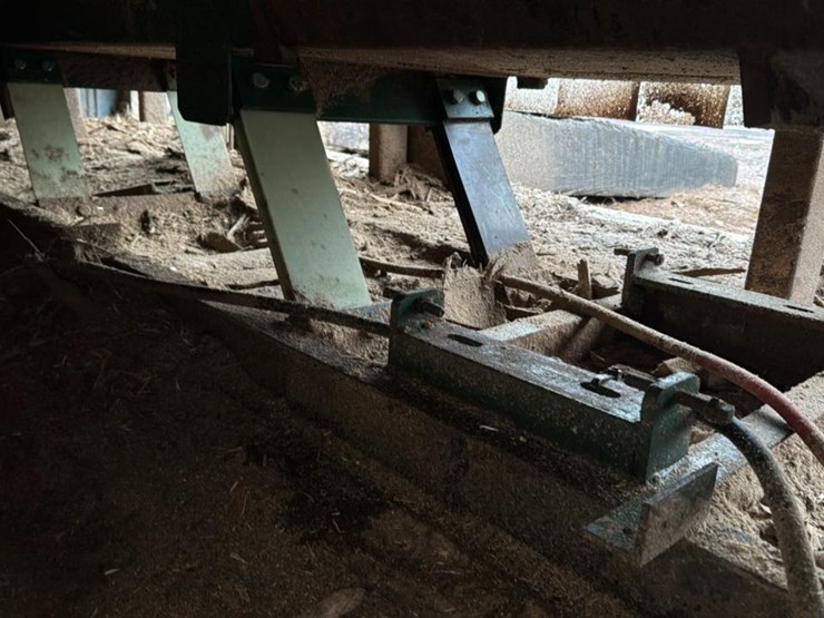 #107-•-vibrating-conveyor-image-6