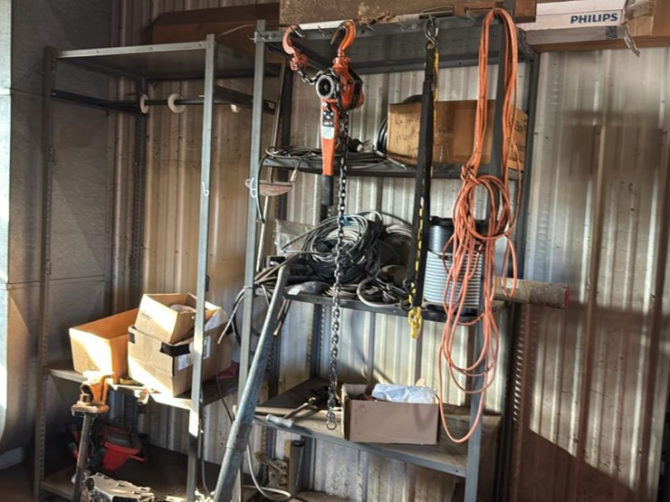 #176-•-contents-of-shelf-6*-image-1