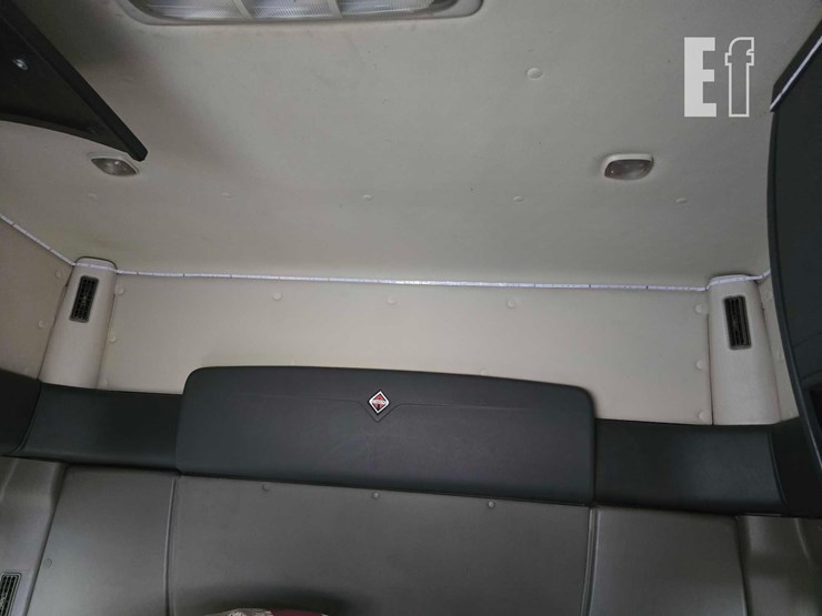 2013-international-prostar-image-25