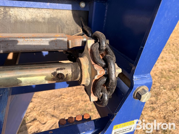 jbs-vmec2448-3-manure-spreader-image-18