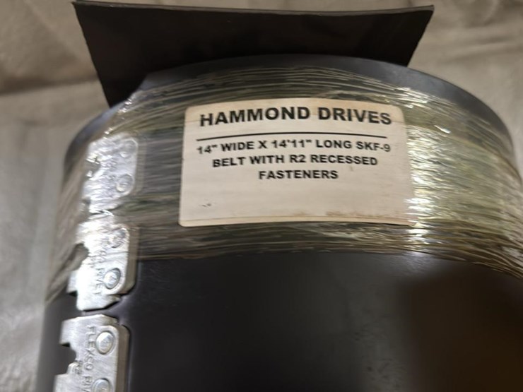 #168-•-contents-of-shelf-one-and-two*-image-3