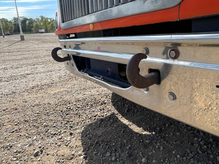 #1000-•-2007-international-transport-truck-tractor-(has-mn-title)-image-23