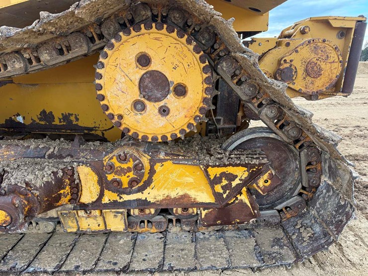 caterpillar-d6t-lgp-image-29