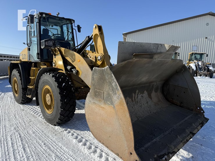 caterpillar-920-image-1