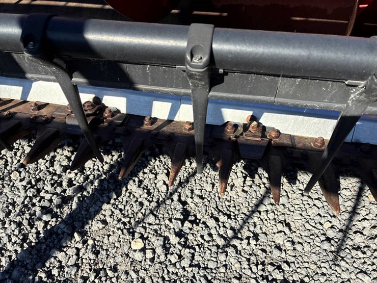 2012-case-ih-3020-image-22