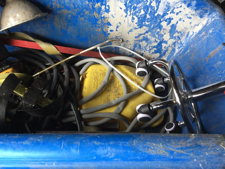 #4783-•-rubber-tired-feed-cart:-location-:-w2486-smies-rd,-oostburg,-wi-53070-image-4