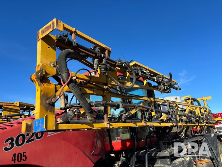 case-ih-titan-3020-image-75