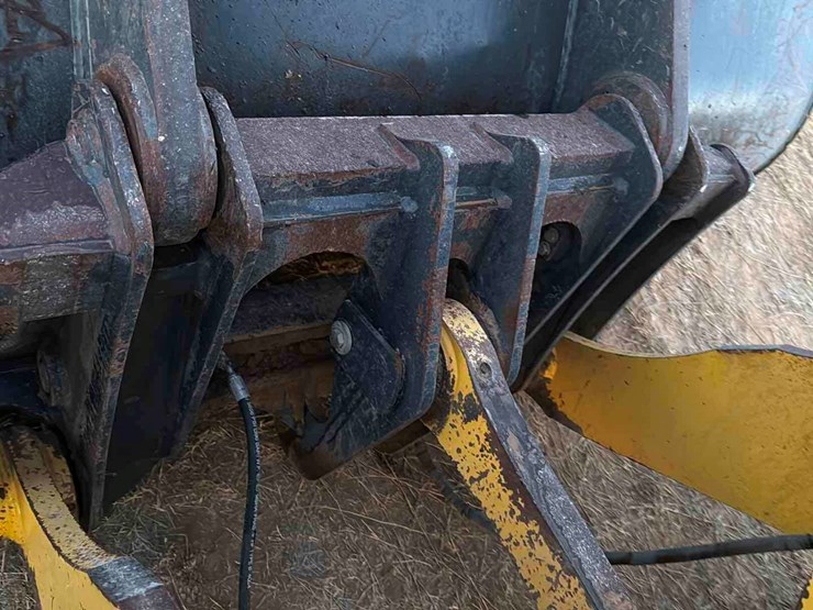 komatsu-wa270-image-10